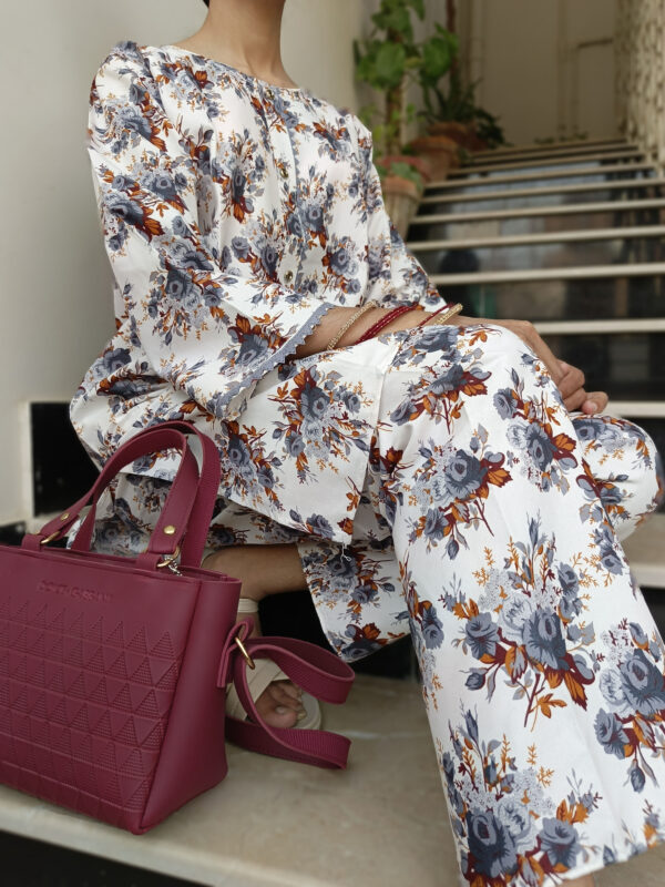 Floral Printed Suit - Image 5